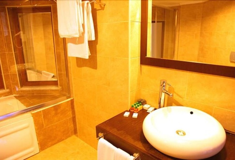 اتاق استاندارد سه نفره, Park Polonezkoy