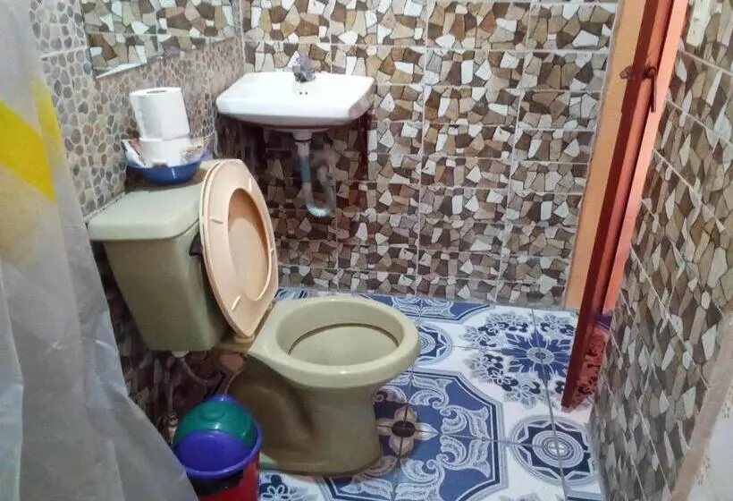 اتاق استاندارد چهار تخته, Hospedaje Santo Domingo