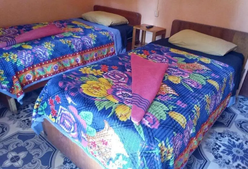 اتاق استاندارد با سرویس بهداشتی مشترک, Hospedaje Santo Domingo
