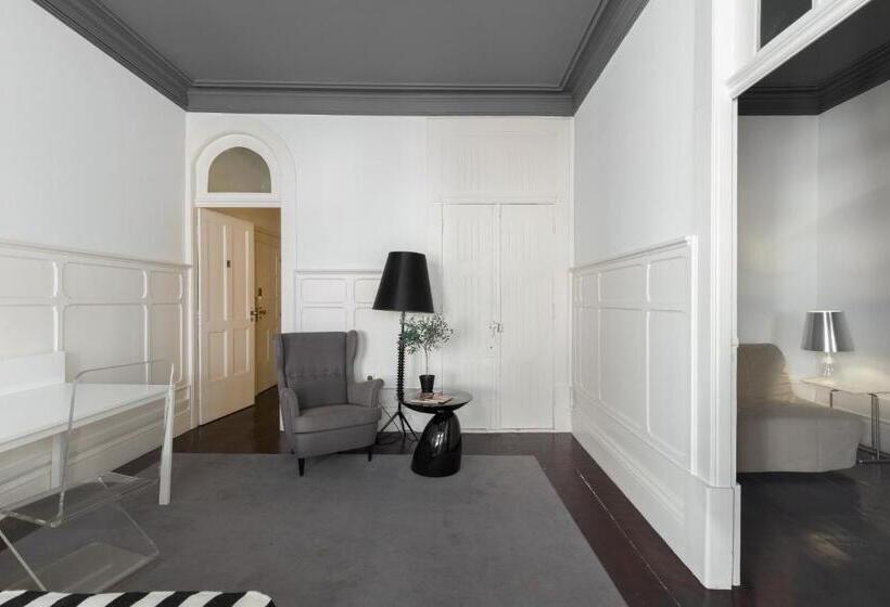 سوییت, Guestready Innvict Building