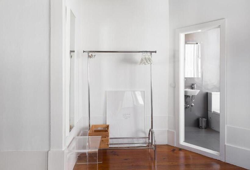 اتاق استاندارد, Guestready Innvict Building