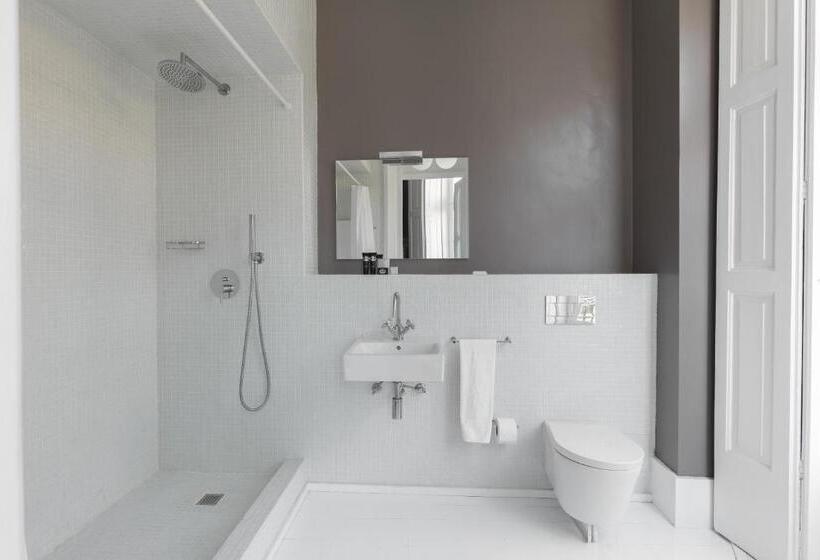 اتاق سوپریور, Guestready Innvict Building