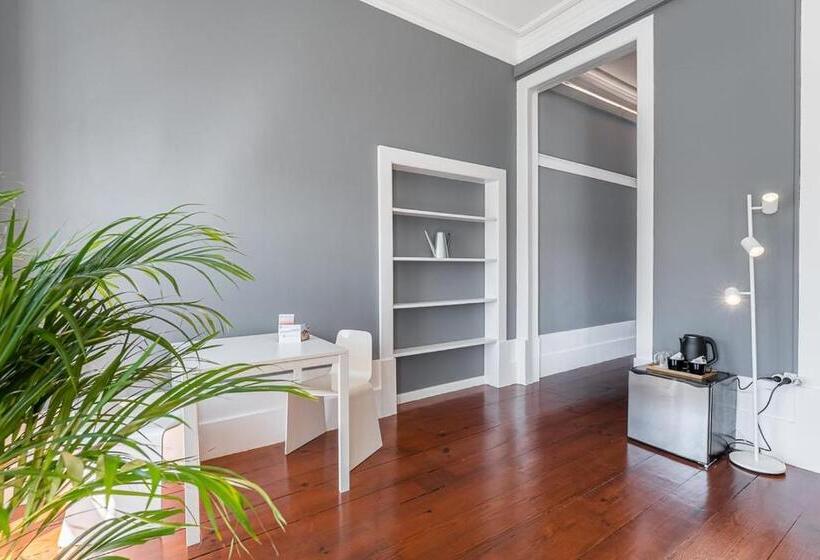 سوییت سوپریور, Guestready Innvict Building