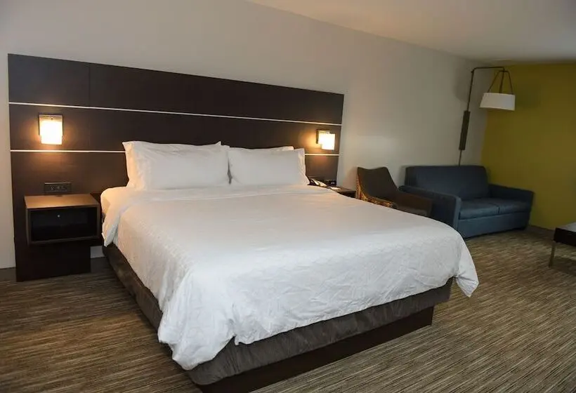 身障者適用スイートルーム, Holiday Inn Express & Suites Middletown, An Ihg