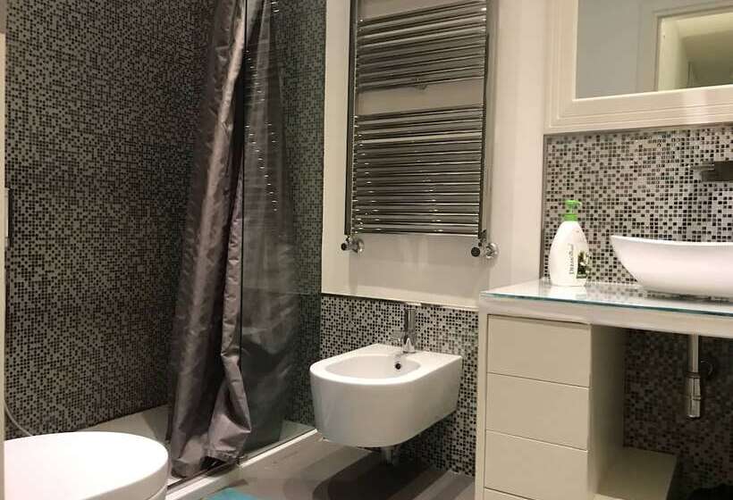 اتاق اکونومی, Room 110 Bari  Guesthouse