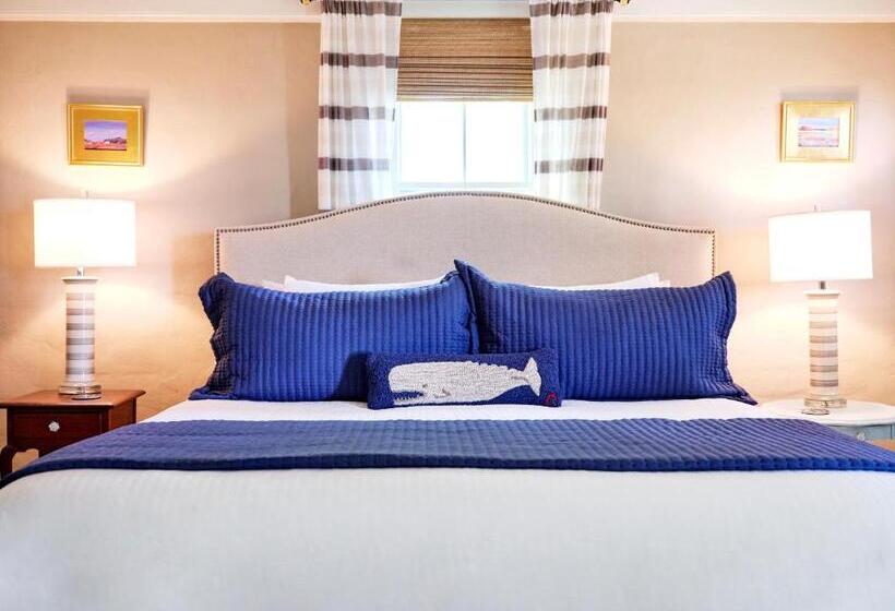 带大床的豪华间, Cedar Hill Farm B & B