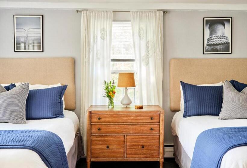 四人豪华间, Cedar Hill Farm B & B