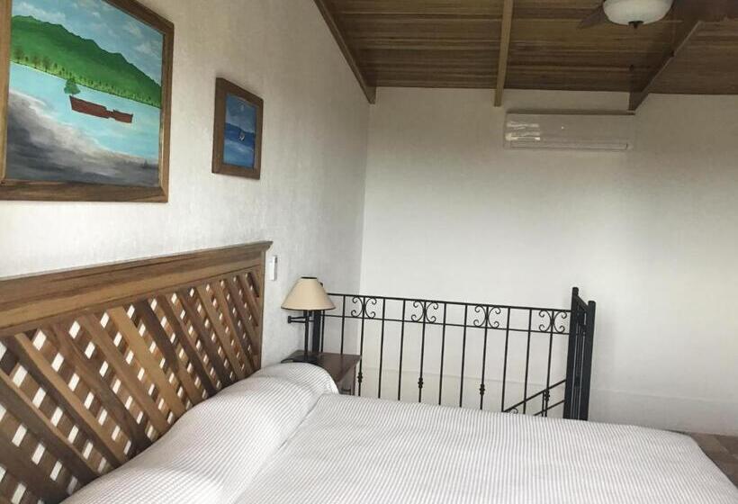 キングサイズベッドのデラックススイート, Los Cielos Del Caribe