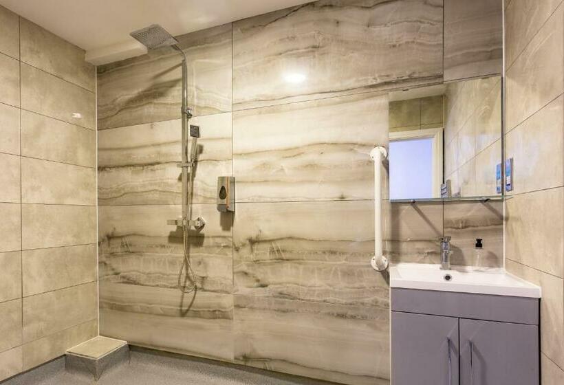 ファミリールーム, Wellesley