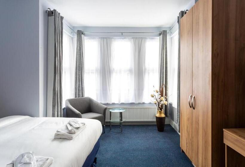 キングサイズベッドのスタンダードルーム, Wellesley