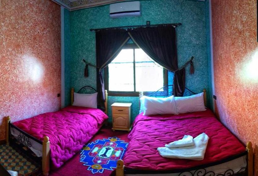 اتاق استاندارد با چشم‌انداز کوهستان, Auberge Royal Palmas