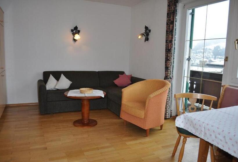 דירת חדר, Das Christine Appartement