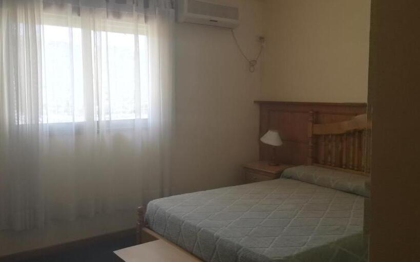 غرفة قياسية, Continental Cosquin