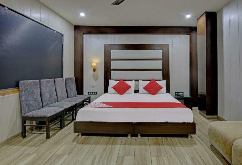 اتاق کلاسیک سه تخته, Oyo 26766 Laxmi Abode