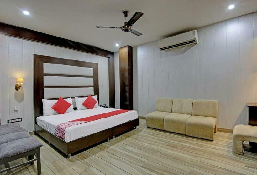 اتاق کلاسیک سه تخته, Oyo 26766 Laxmi Abode