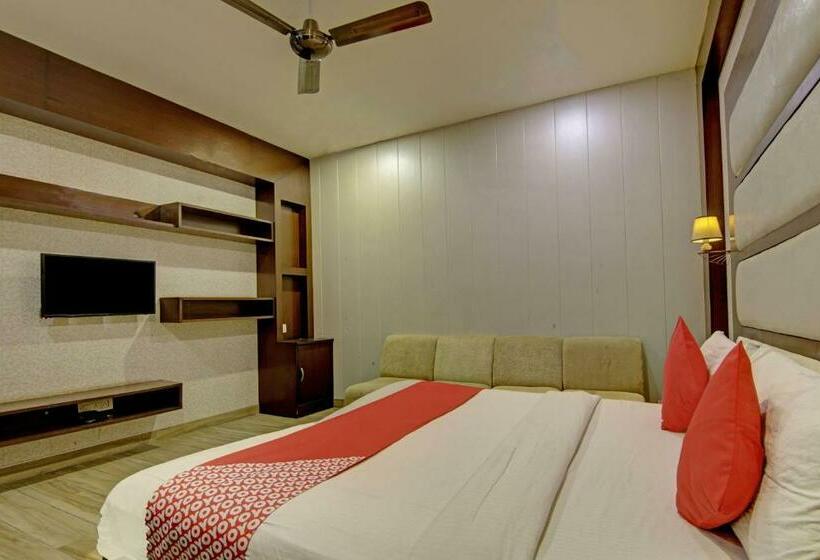 اتاق کلاسیک سه تخته, Oyo 26766 Laxmi Abode