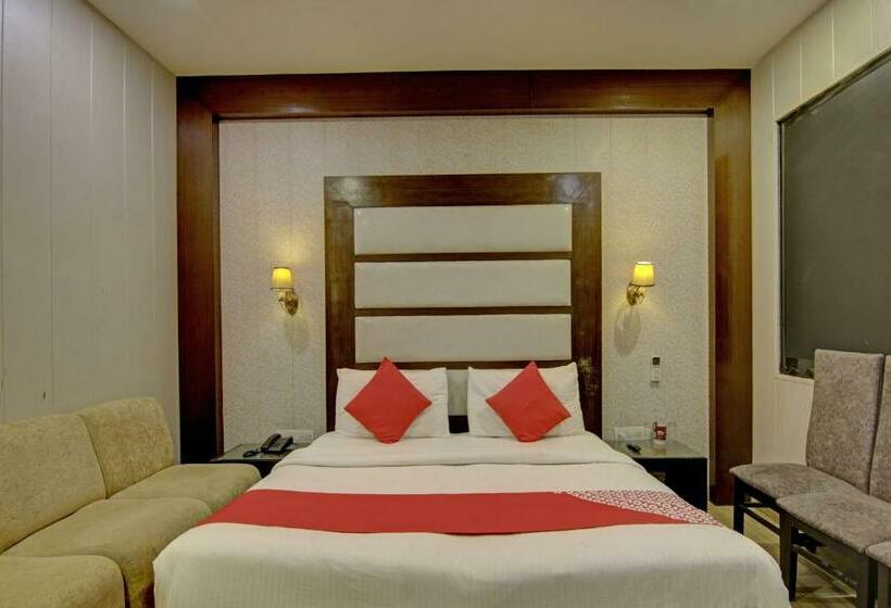 اتاق کلاسیک سه تخته, Oyo 26766 Laxmi Abode