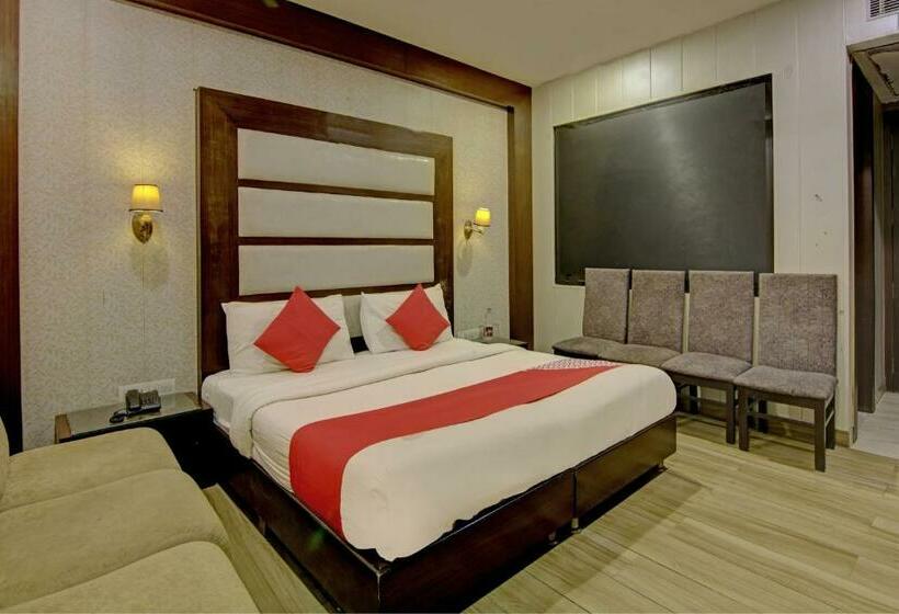 اتاق کلاسیک سه تخته, Oyo 26766 Laxmi Abode