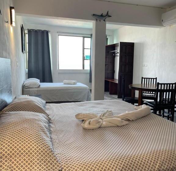 חדר משפחתי נוף לים, Playa Arena