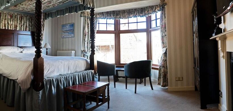 غرفة قياسية, The Olde Ship Inn