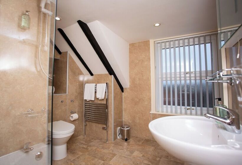 غرفة قياسية, The Olde Ship Inn