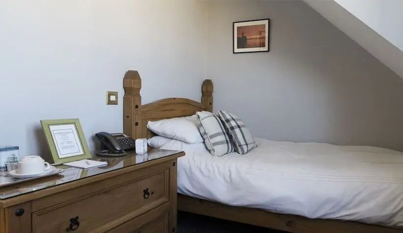 Standard Single Room, The Olde Ship Inn