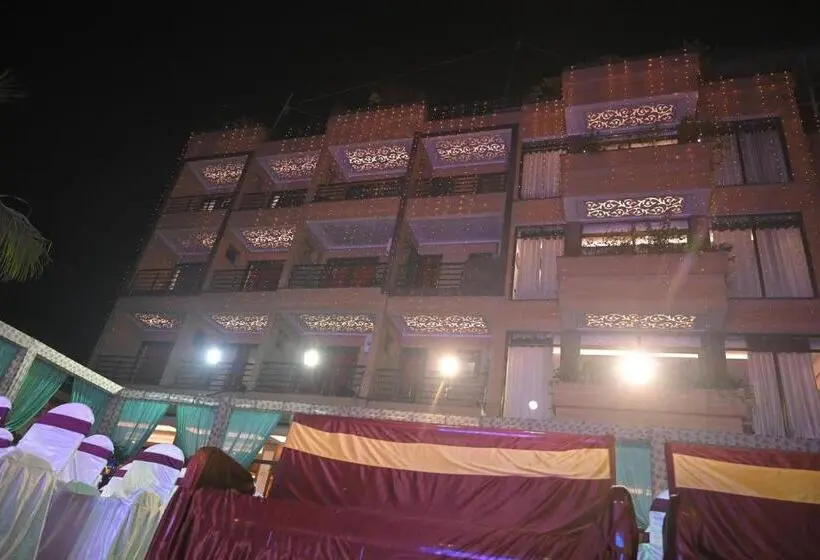 スーペリアールーム, Jjk Rukmini Vilas Hotels And Banquets