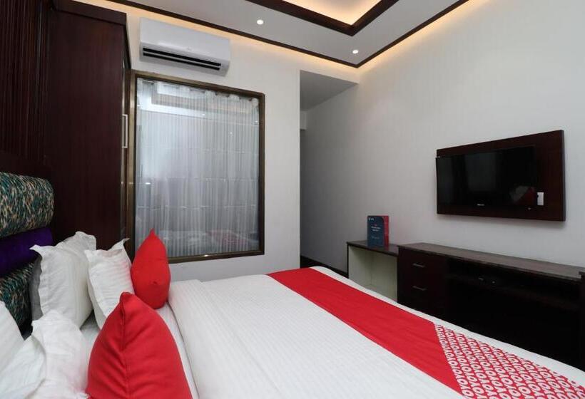 Номер Superior, Jjk Rukmini Vilas Hotel & Banquet