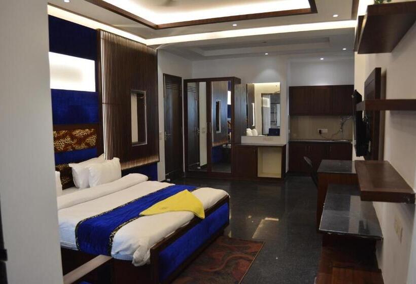 إستوديو ديلوكس, Jjk Rukmini Vilas Hotel & Banquet