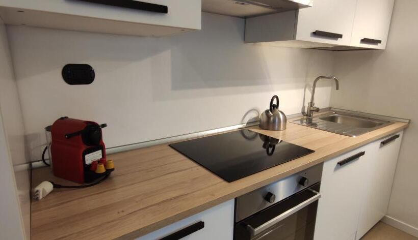 침실 1개 풀장 전망 아파트, Residence Alessandra