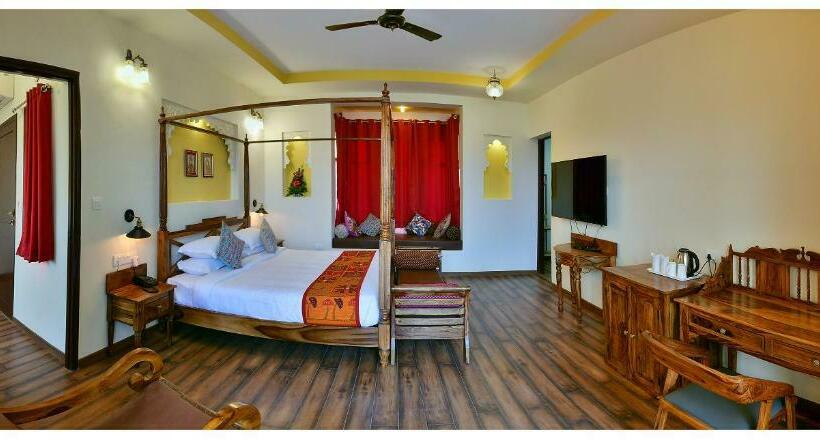 Номер Deluxe Кровать Кинг, Fort Aranya