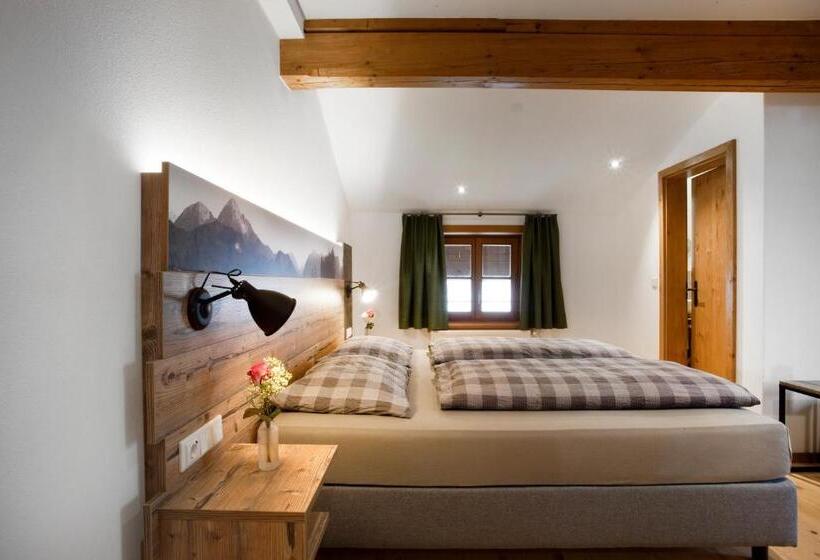 스탠다드 룸, Rait´ner Wirt