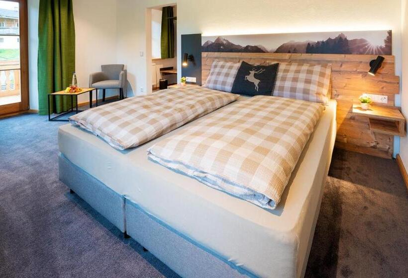 디럭스 룸, Rait´ner Wirt