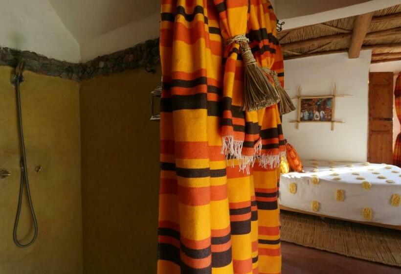 اتاق استاندارد با چشمانداز کوهستان, Douar Samra