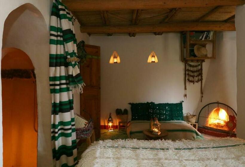 اتاق استاندارد با چشمانداز کوهستان, Douar Samra