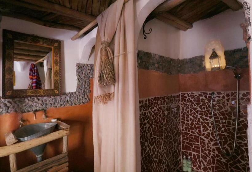 اتاق استاندارد سه نفره, Douar Samra