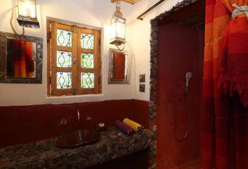 اتاق استاندارد سه تخته با چشمانداز باغ, Douar Samra