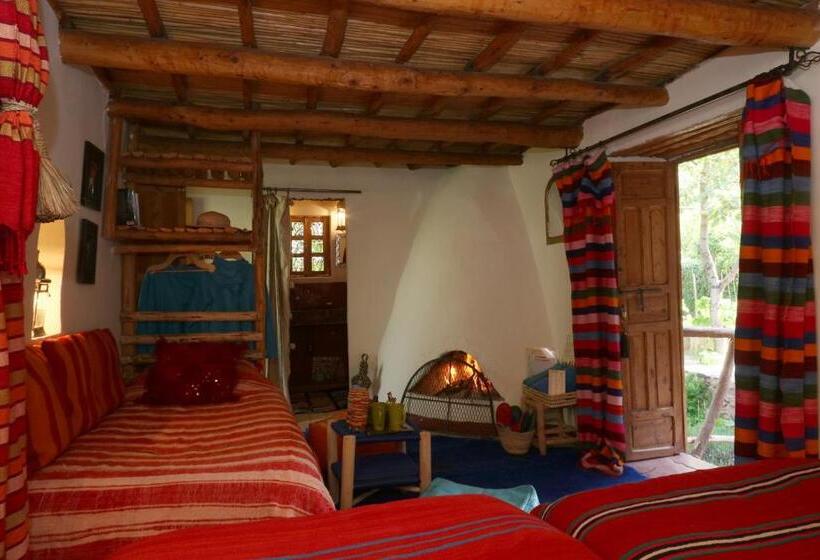 اتاق استاندارد سه تخته با چشمانداز باغ, Douar Samra