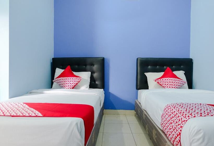 스탠다드 룸, Oyo 778 Guest House Amalia Malang