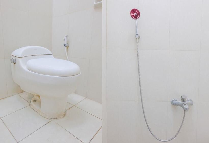 스탠다드 룸, Oyo 778 Guest House Amalia Malang