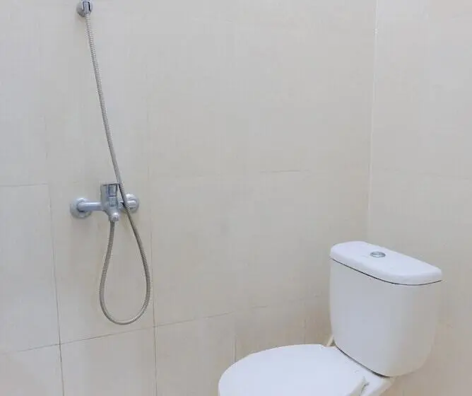 اتاق لوکس, Oyo 778 Guest House Amalia Malang