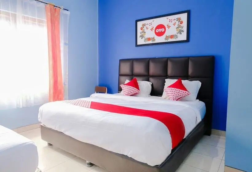 سوییت سوپریور, Oyo 778 Guest House Amalia Malang