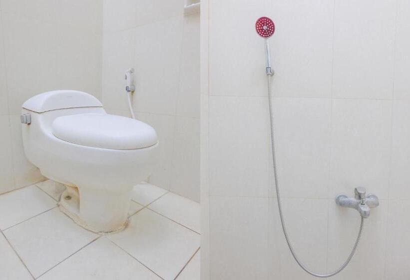 스탠다드 룸, Oyo 778 Guest House Amalia Malang