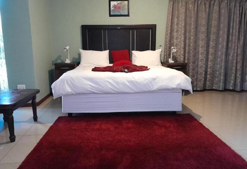 סוויטה דלוקס, Rs Garden Guesthouse