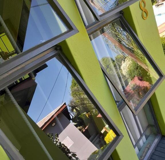 מיטת קינג בסוויטה, Rs Garden Guesthouse