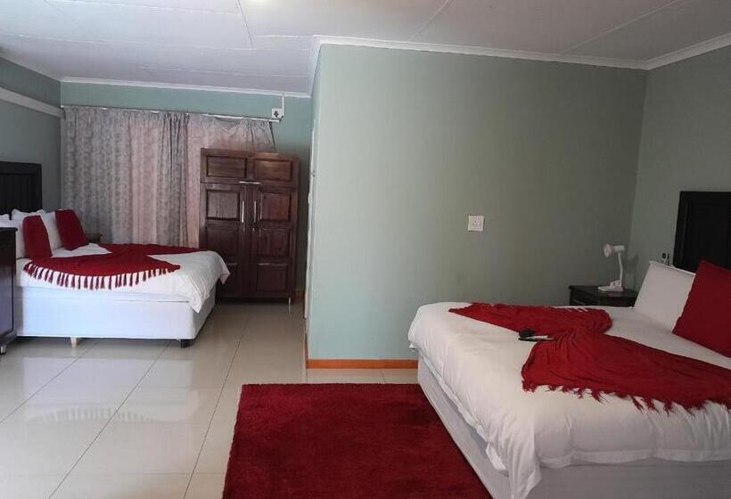 חדר דלוקס, Rs Garden Guesthouse