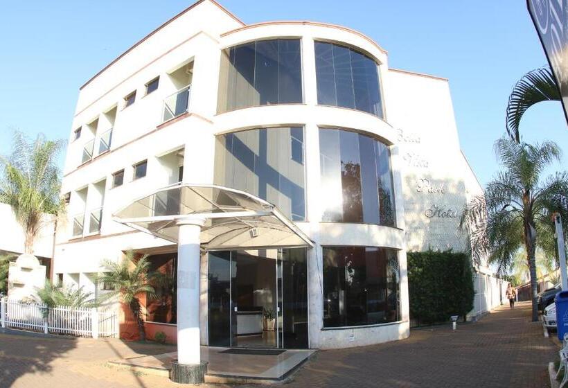 スタンダードルーム, Bella Vista Park