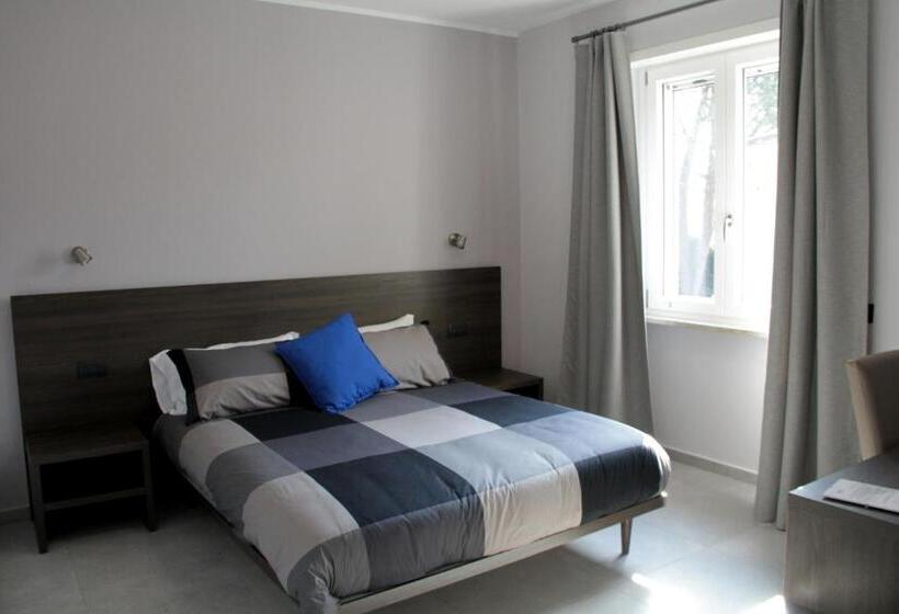 스탠다드 룸, Easyroom Frosinone   Casello Autostradale