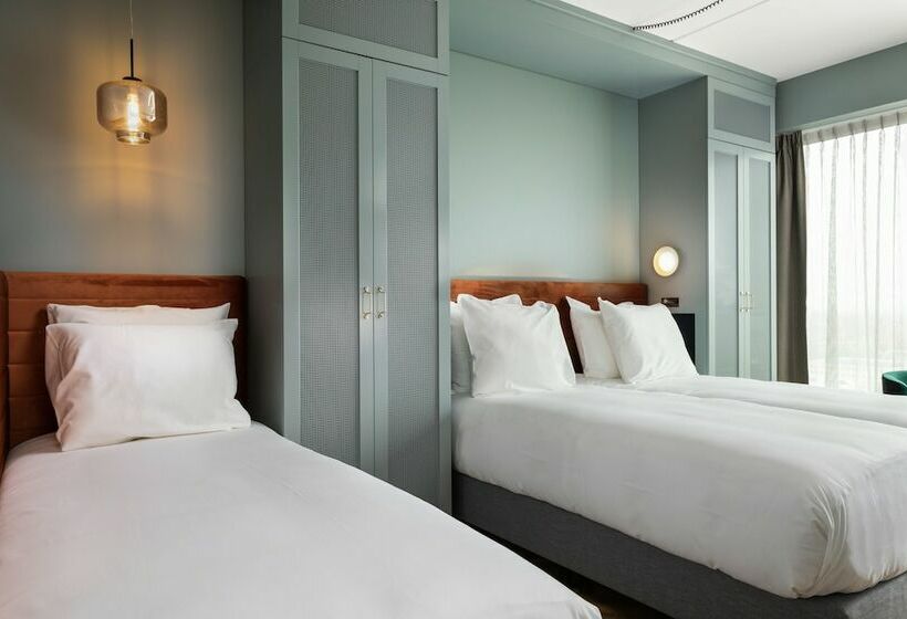 غرفة قياسية ثلاثية, Olympic