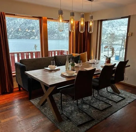 1 Bedroom Apartment Lake View, Ingrids Apartments